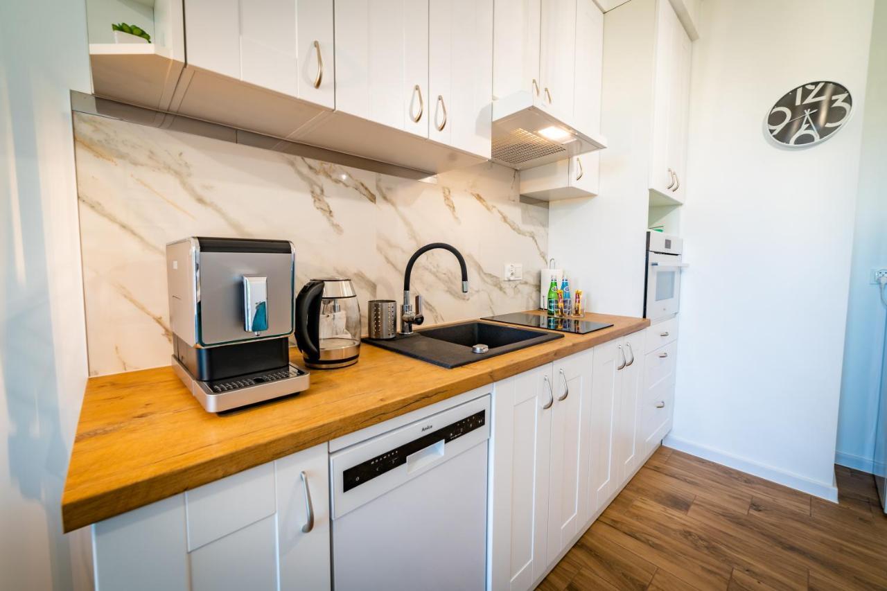Apartamenty w Zatoce Mikołajki Eksteriør billede